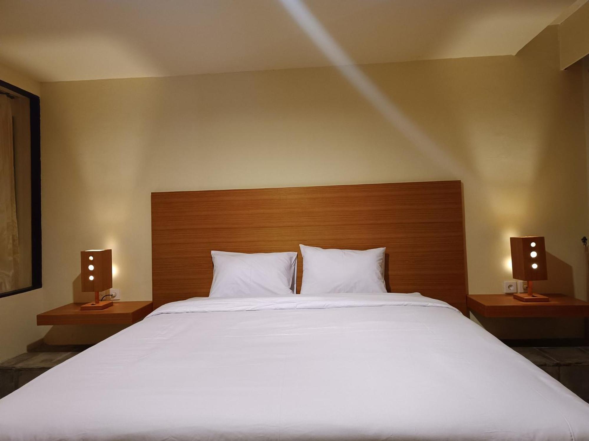 Kuta Living By Kamara Otel Dış mekan fotoğraf